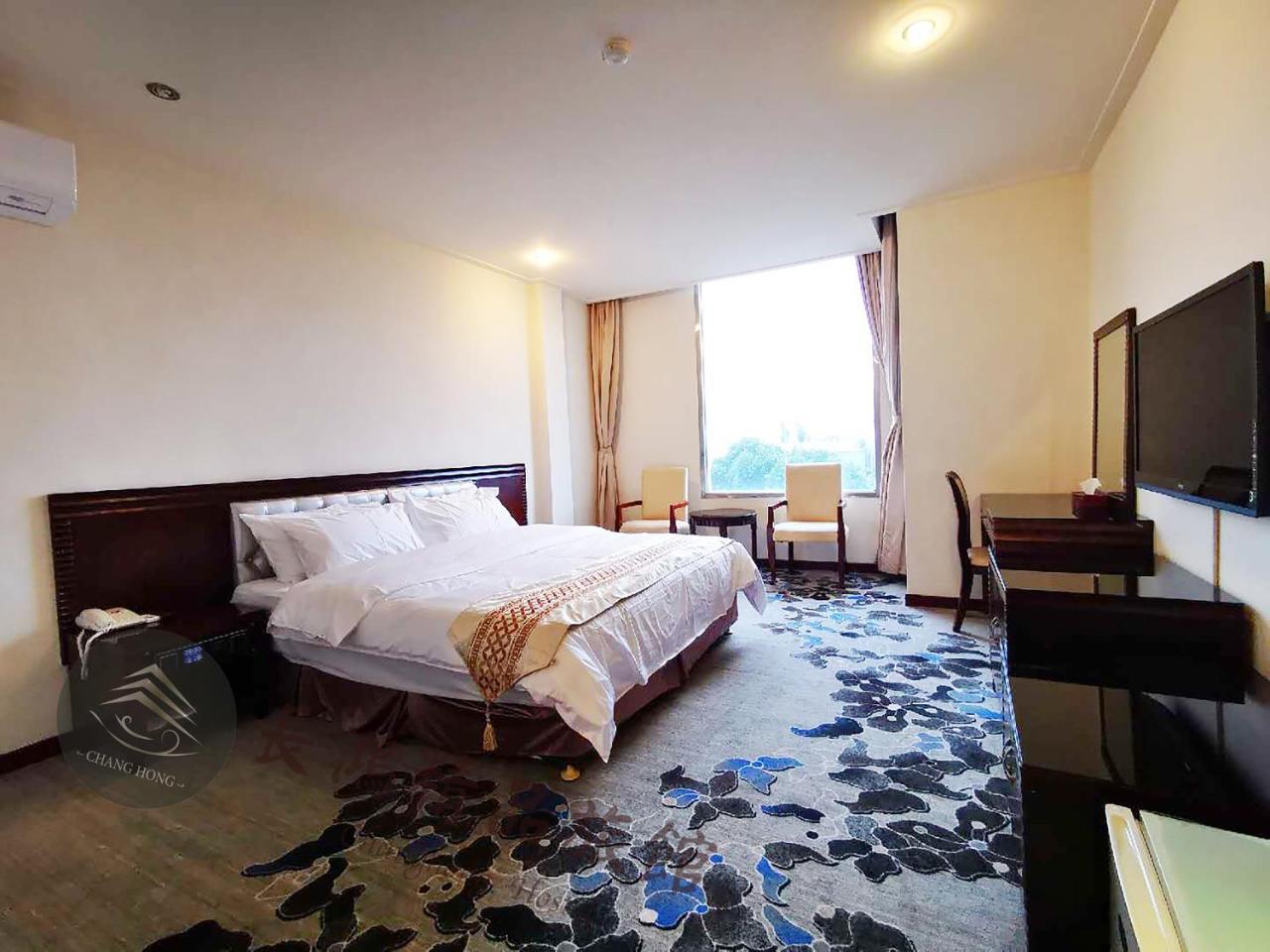 Chang Hong Hotel Jinning Exterior photo