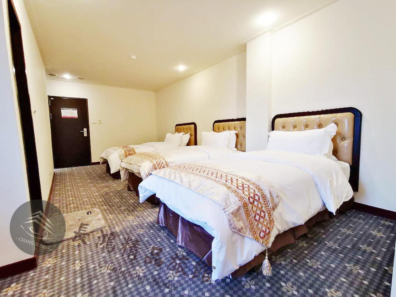 Chang Hong Hotel Jinning Exterior photo
