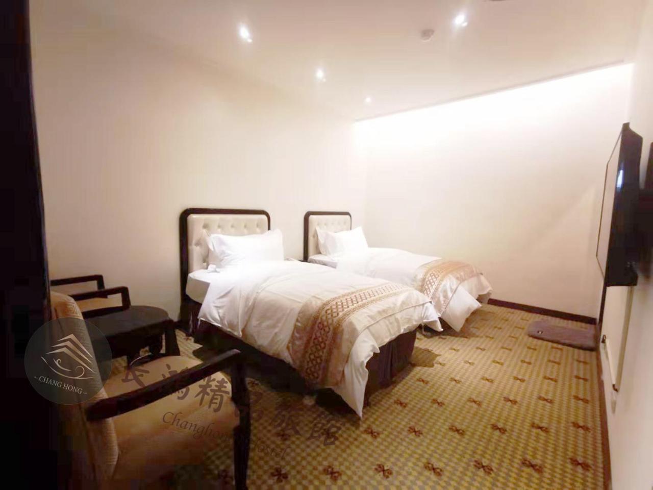 Chang Hong Hotel Jinning Exterior photo